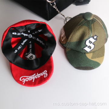 Keychains bentuk topi tersuai dengan logo